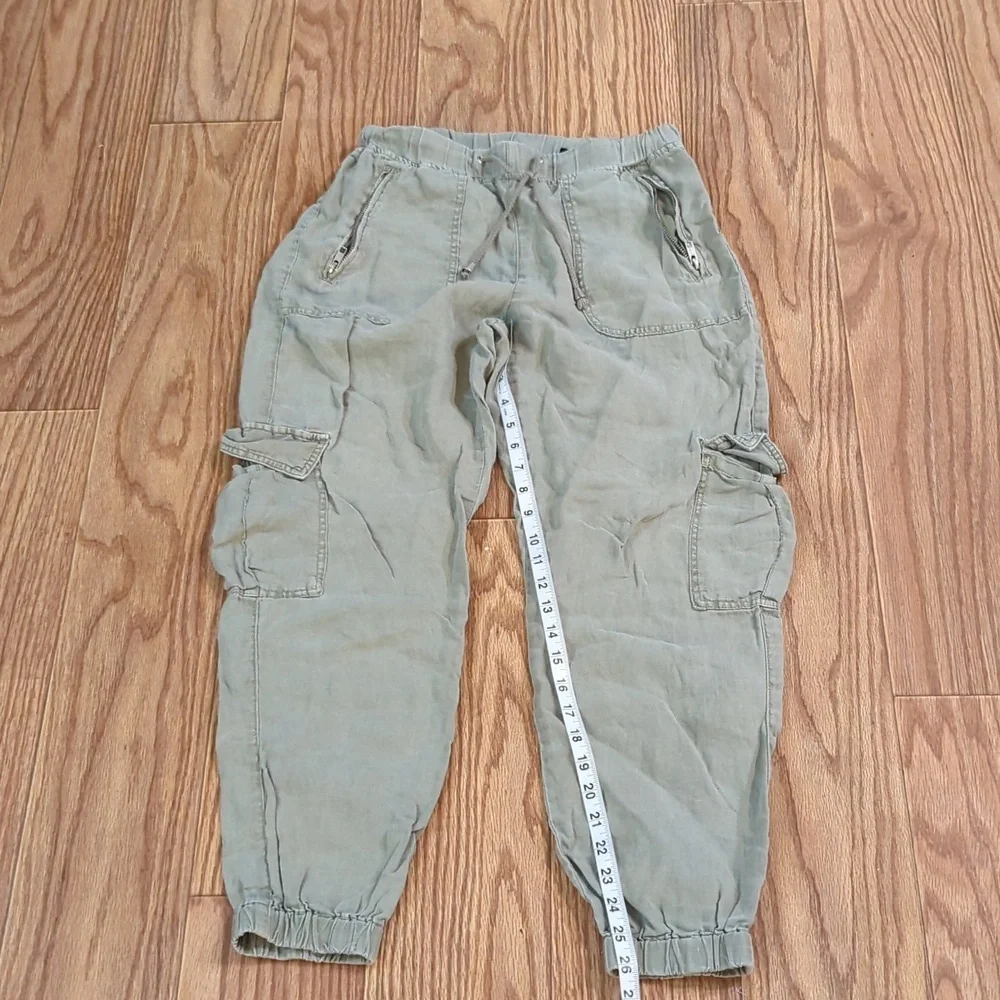Green linen cargo utility joggers, oversized & lightweight, women's 27 BlankNYC - Picture 2 of 6